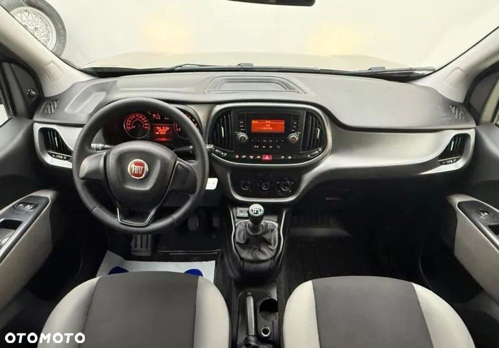 Fiat Doblo 1.4 16V Start&Stopp MyLife Family - 21