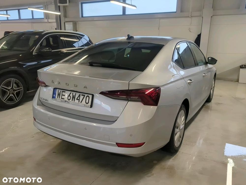 Skoda Octavia 1.5 TSI ACT Ambition - 3