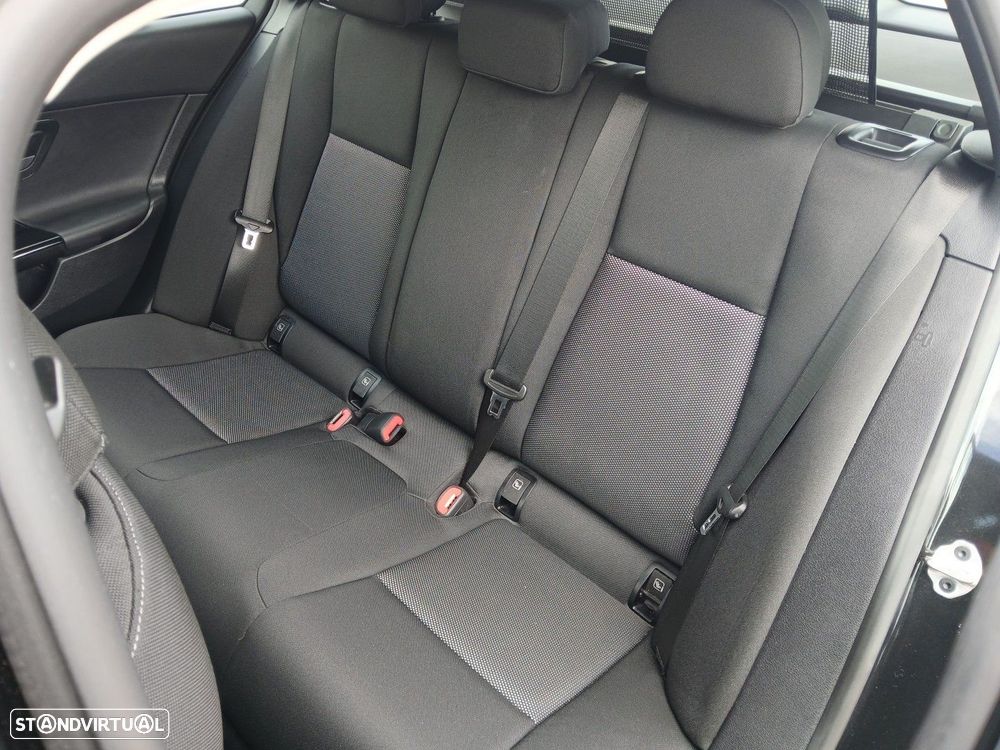 Mercedes-Benz C 200 Station d 9G-TRONIC - 13