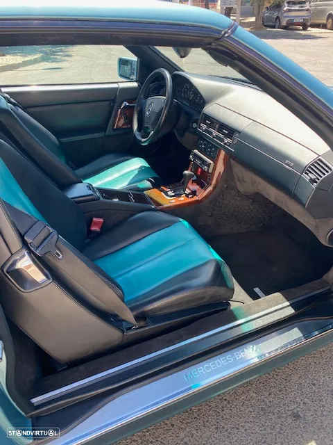 Mercedes-Benz SL 300 - 10