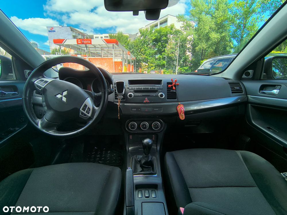 Mitsubishi Lancer 1.8 Intense - 6