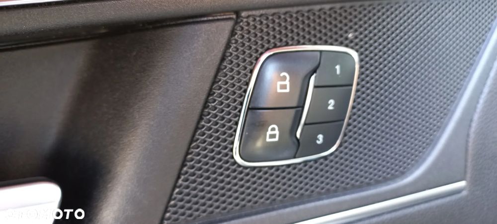 Ford Edge - 24