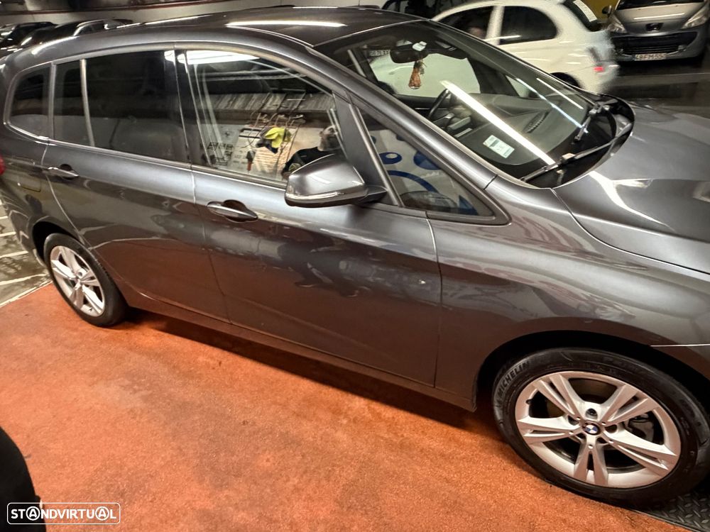BMW 216 Gran Tourer d Line Sport - 10