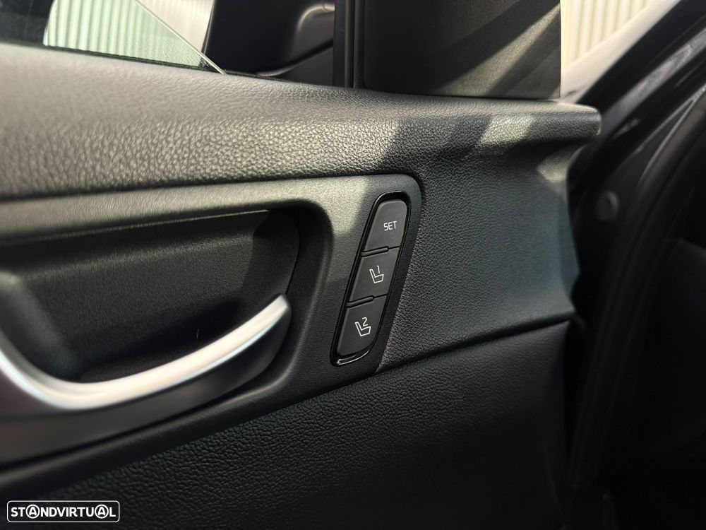 Kia Optima SW 2.0 CVVT PHEV - 27