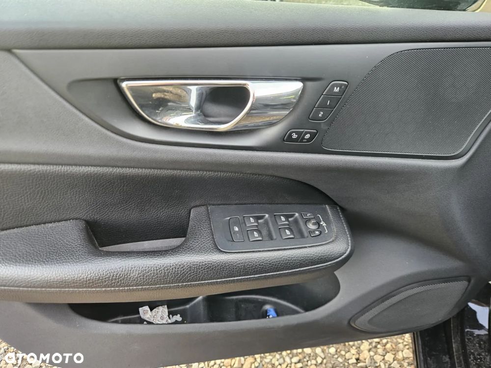 Volvo V60 D4 Inscription - 20