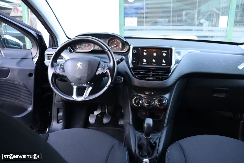 Peugeot 208 1.2 PureTech Style - 11