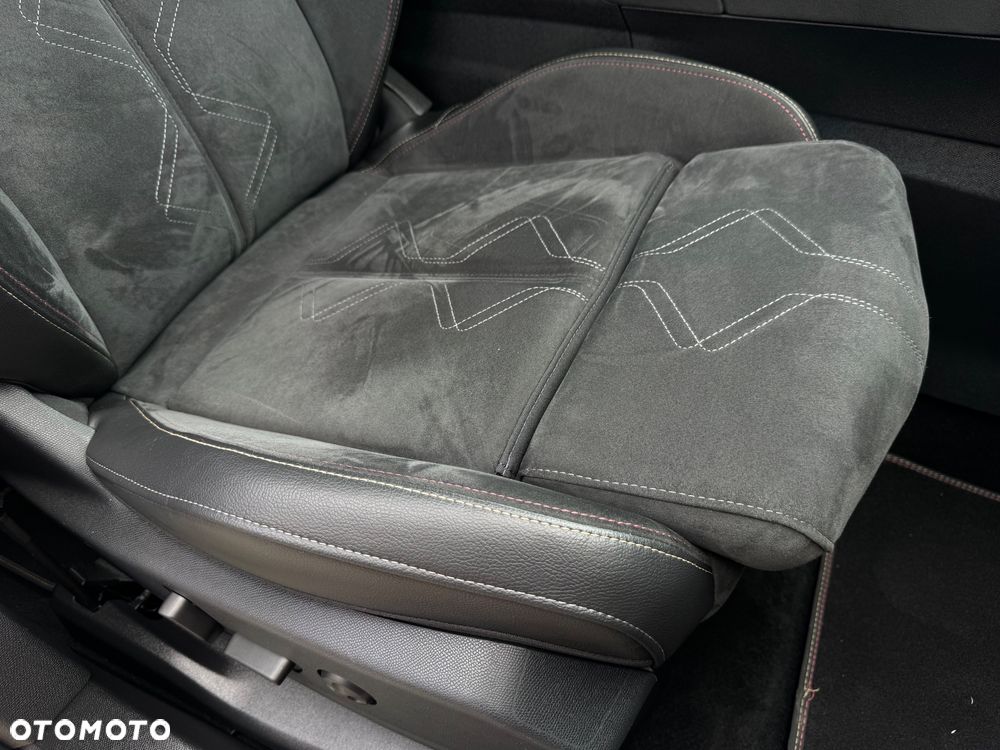 DS Automobiles DS 7 Crossback - 31