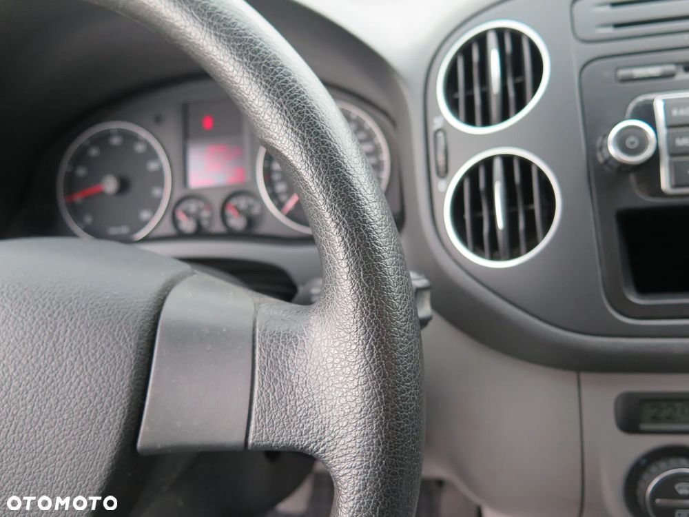 Volkswagen Golf Plus - 23