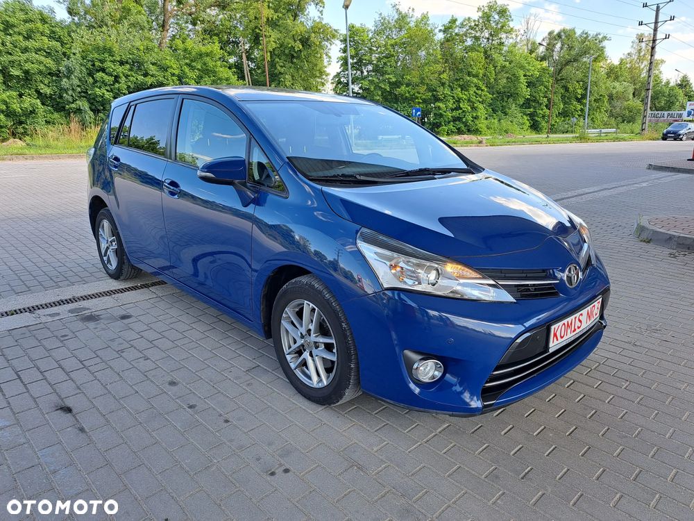 Toyota Verso - 5