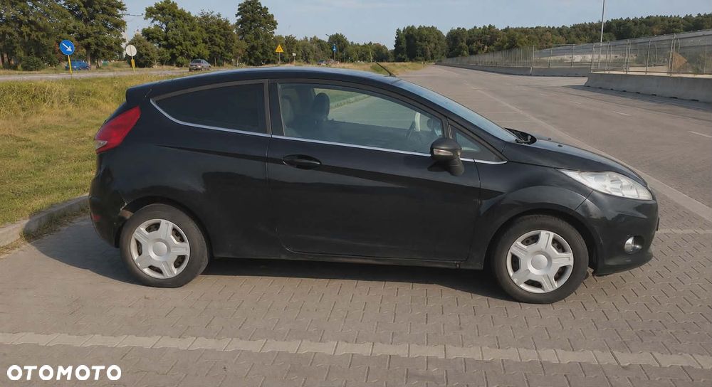Ford Fiesta 1.4 Titanium - 10