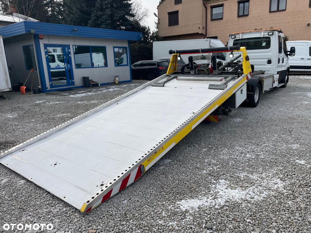 Iveco Daily 70C18 Pomoc drogowa Laweta 2017r - 11