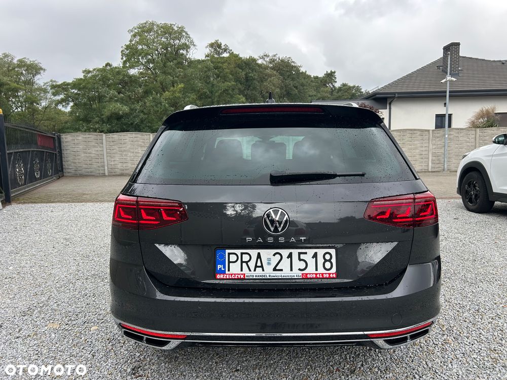Volkswagen Passat Variant 2.0 TDI SCR DSG Business - 6