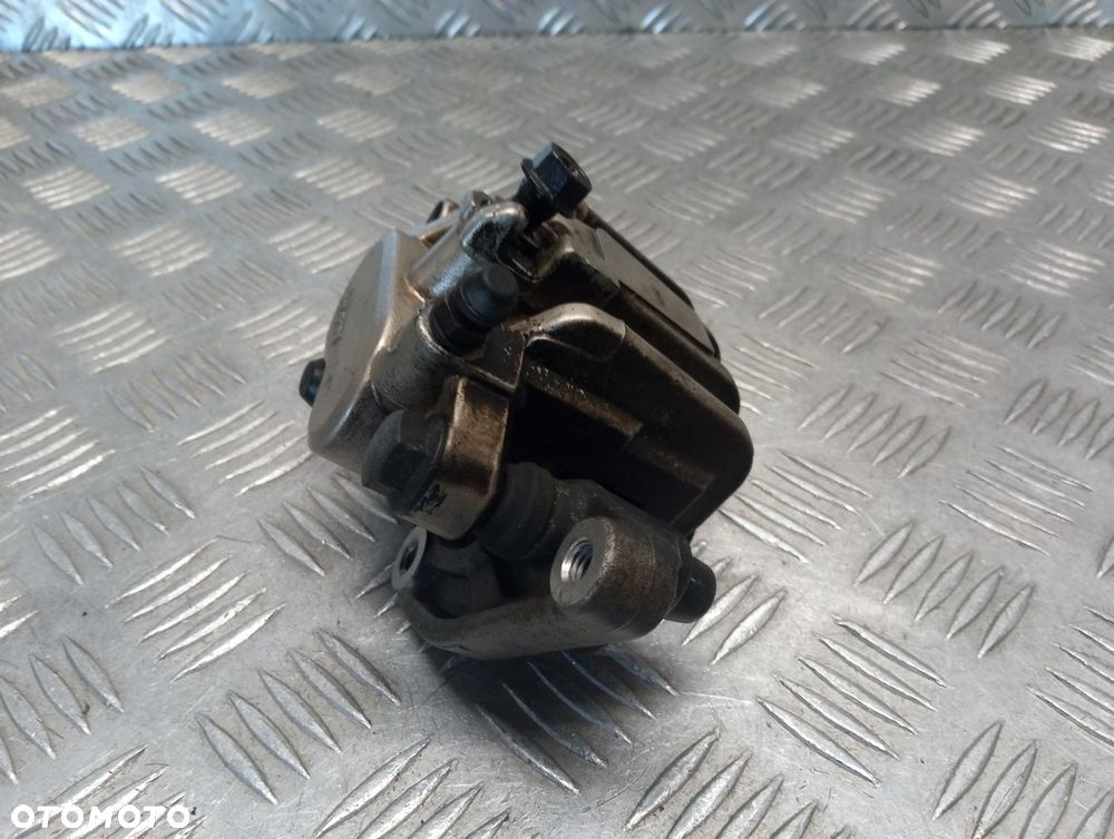 Zacisk hamulca przód HONDA VTX 1300 C/R/S/T 03-09r   PN. 45250-MEM-671 - 2