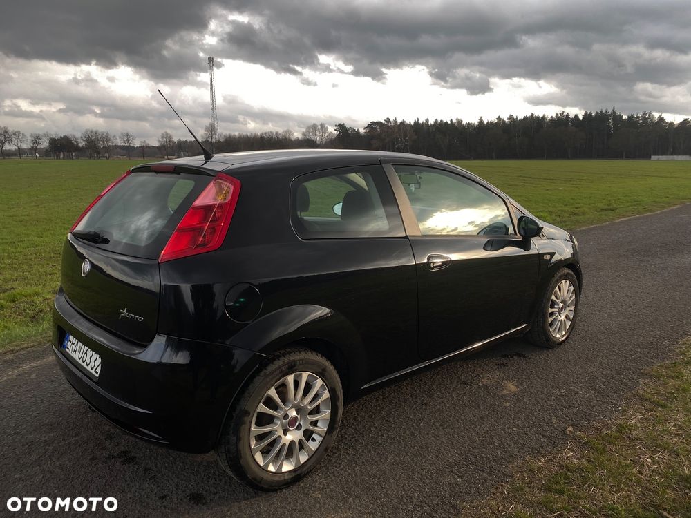 Fiat Grande Punto 1.4 8V - 5