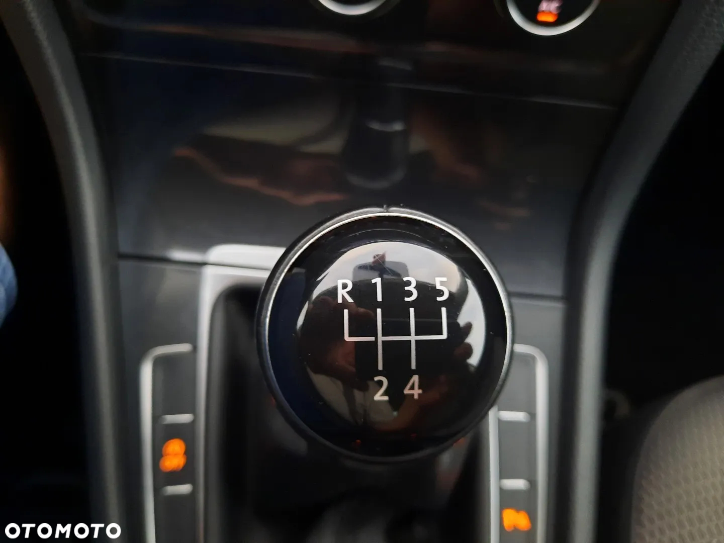 Volkswagen Golf Variant 1.6 TDI (BlueMotion Technology) Comfortline - 36