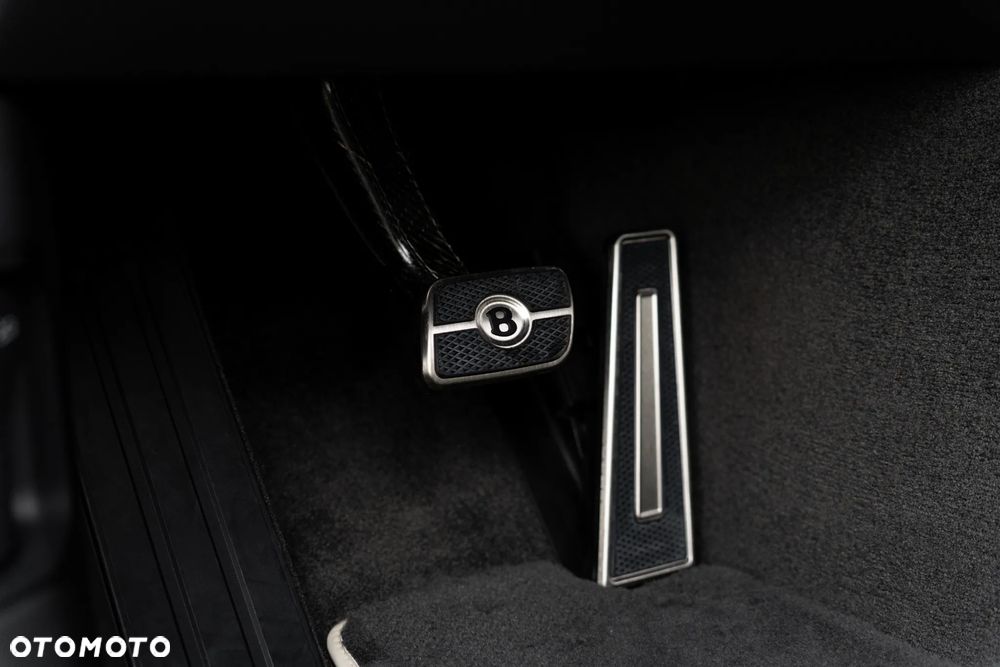 Bentley Continental GT Speed - 26