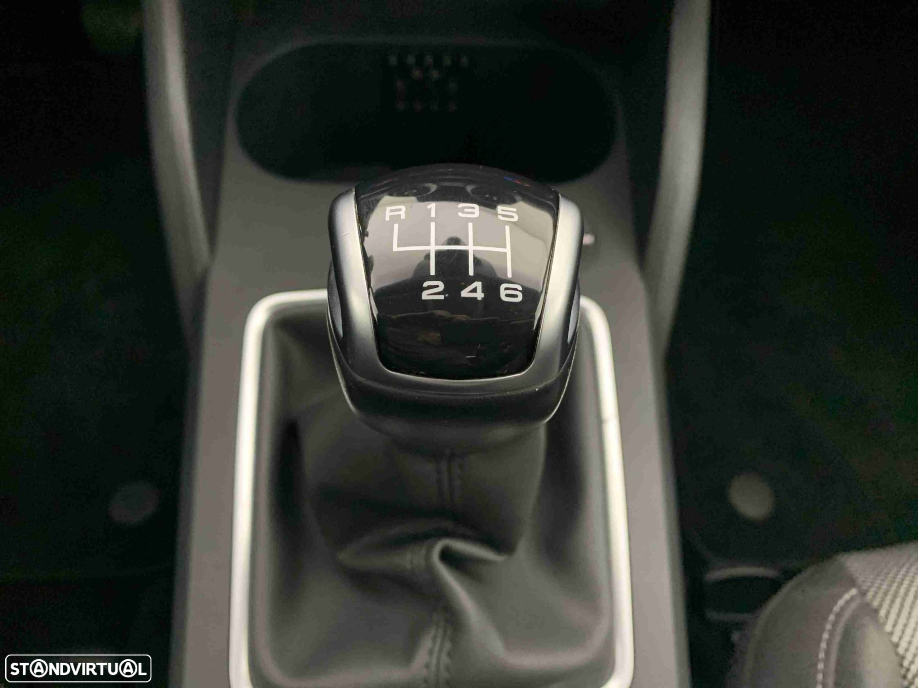 Audi Q2 30 TFSI Advanced - 10