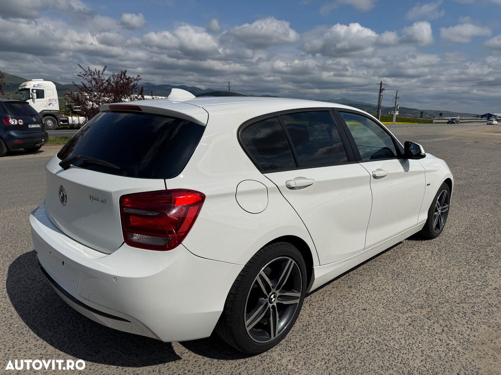 BMW Seria 1 116d Sport Line - 4