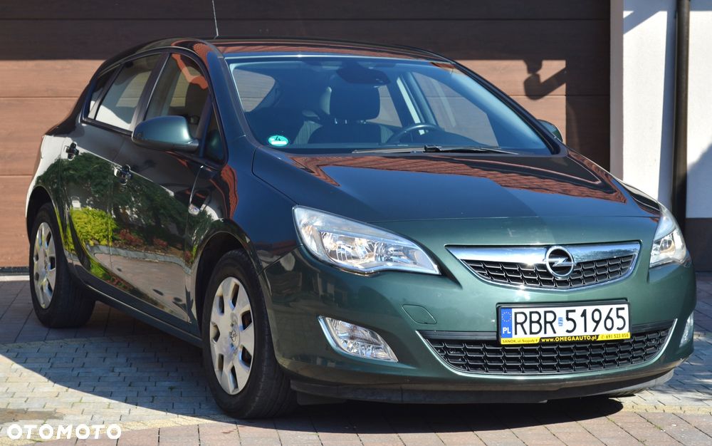 Opel Astra 1.4 T Enjoy - 12