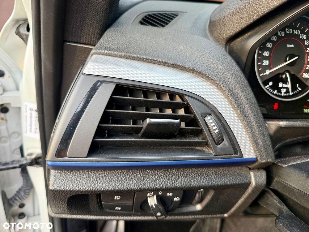 BMW Seria 1 120d xDrive Sport-Aut M Sport - 23