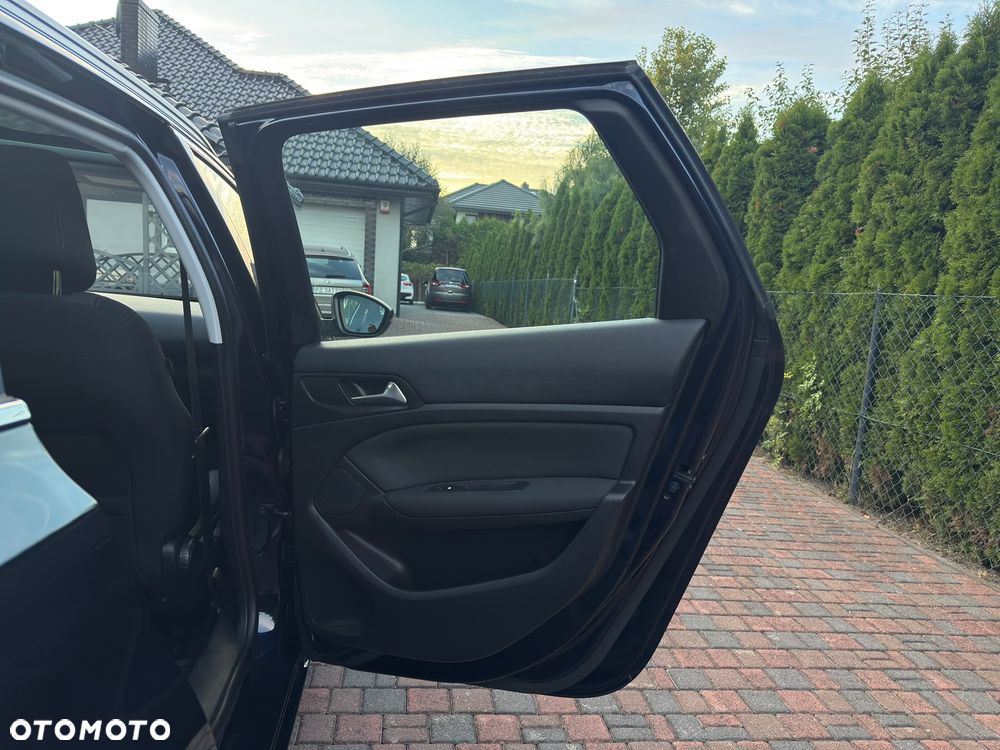 Peugeot 308 BlueHDi FAP 150 EAT6 Stop & Start Allure - 14