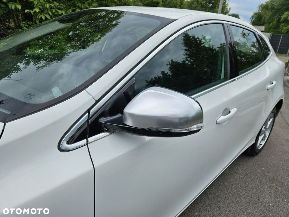 Volvo V40 - 19
