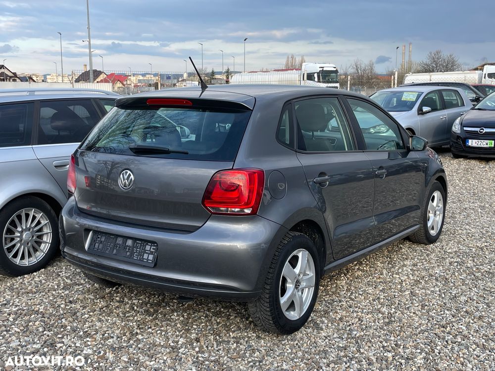 Volkswagen Polo 1.2 Blue Motion Technology Comfortline - 14