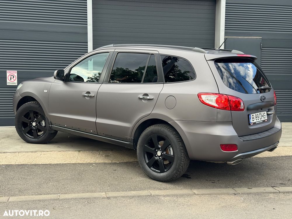 Hyundai Santa Fe 2.7 V6 GLS 5 SEATS AT 4WD - 3