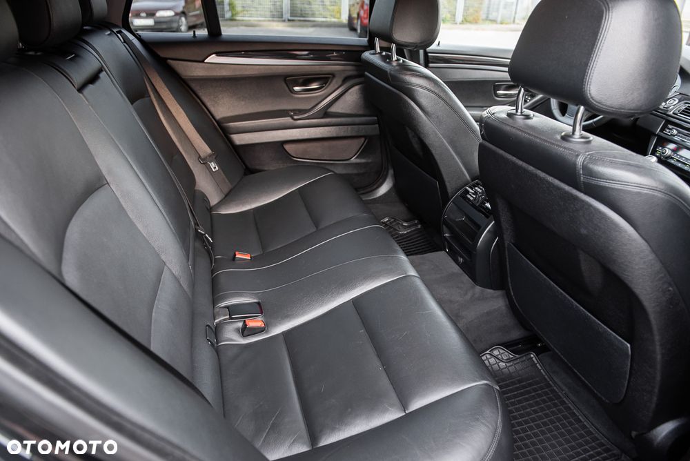 BMW Seria 5 - 30