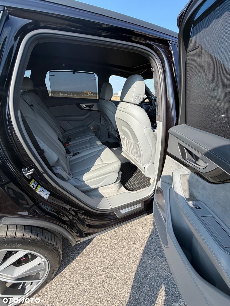 Audi SQ7 - 18