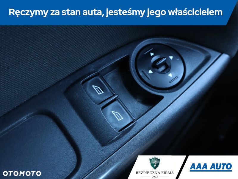 Ford Focus - 17
