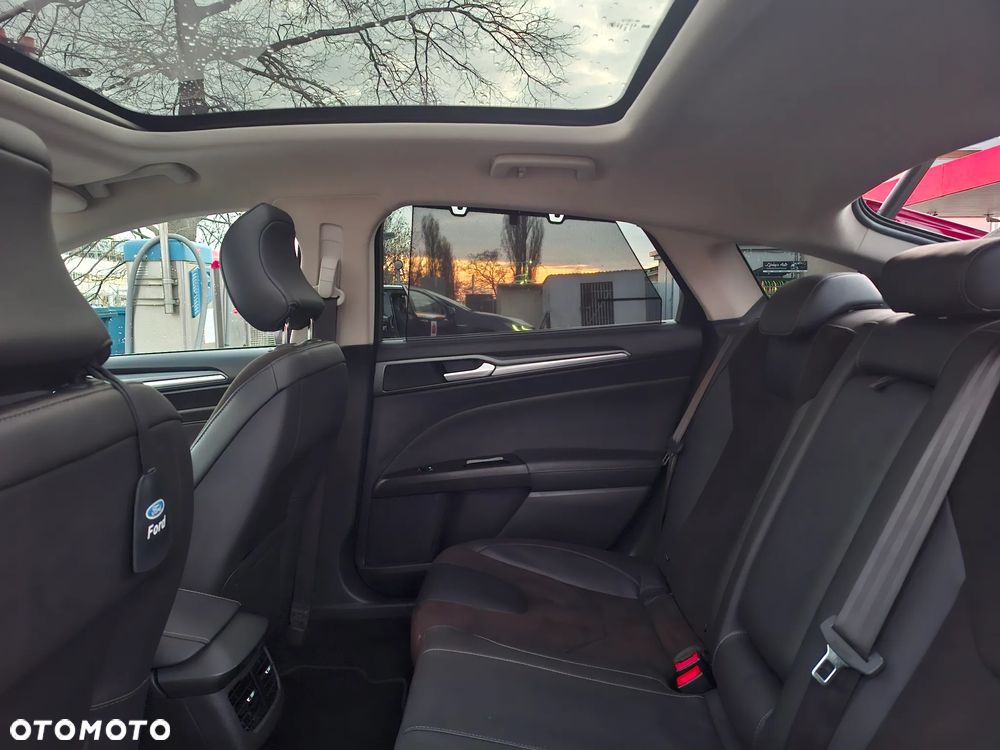 Ford Mondeo 2.0 TDCi STart-Stopp PowerShift-Aut Titanium - 8