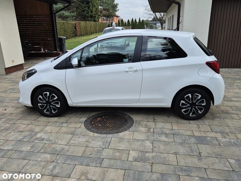 Toyota Yaris 1.0 Active EU6 - 1