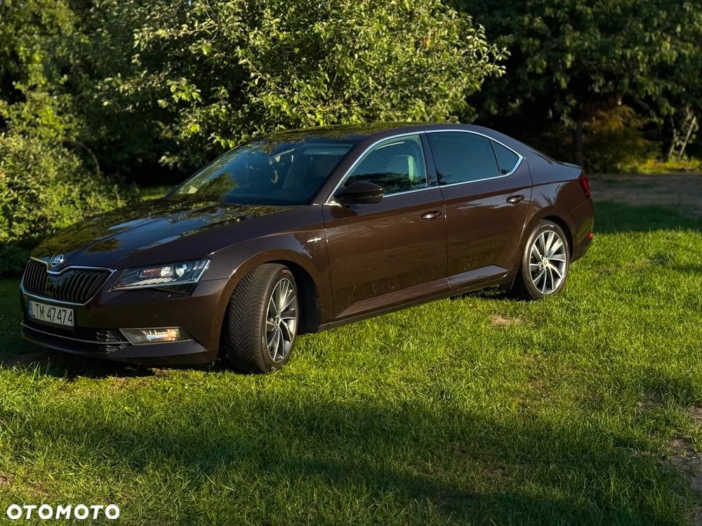 Skoda Superb 2.0 TDI L&K DSG - 2
