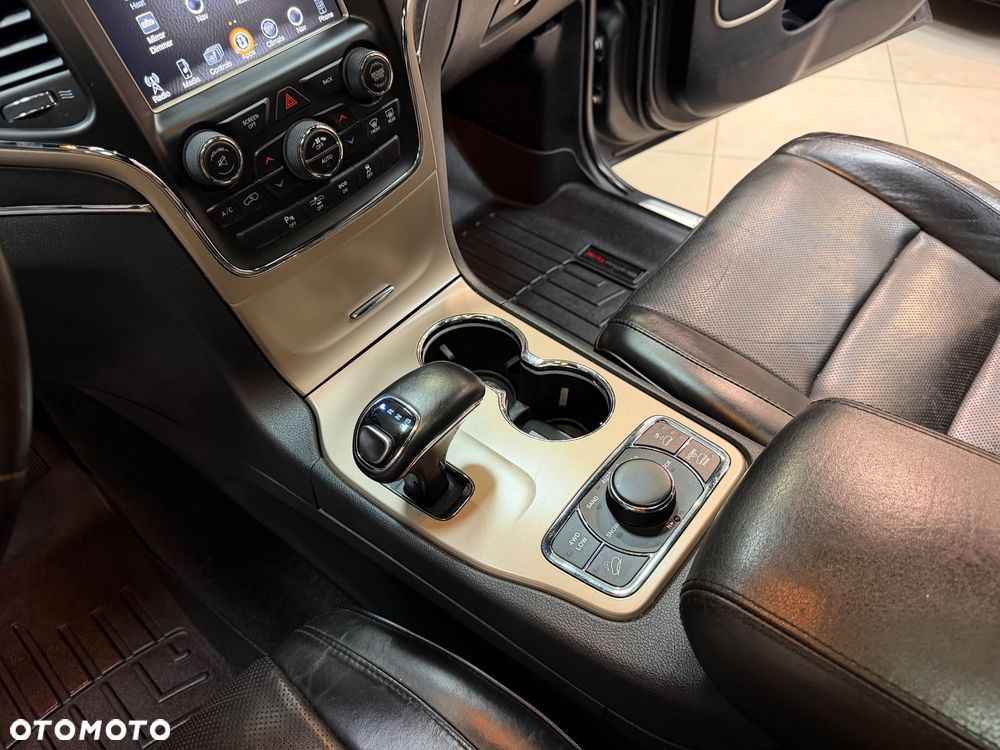 Jeep Grand Cherokee Gr 3.6 V6 Overland Summit - 25