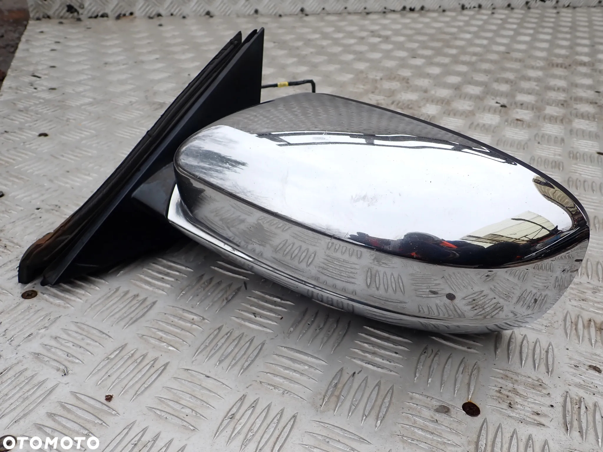 LUSTERKO  PRAWY / LEWY PRZÓD DODGE CHARGER  CHRYSLER 300C 80376 / 80377 5 PINOWE - 4