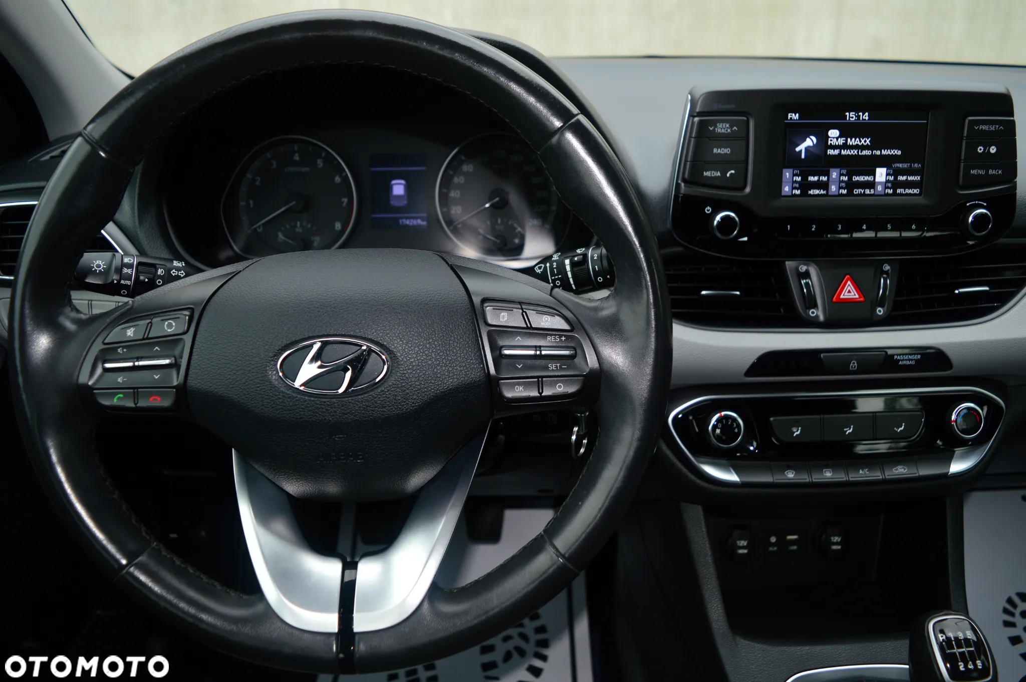 Hyundai i30 - 18