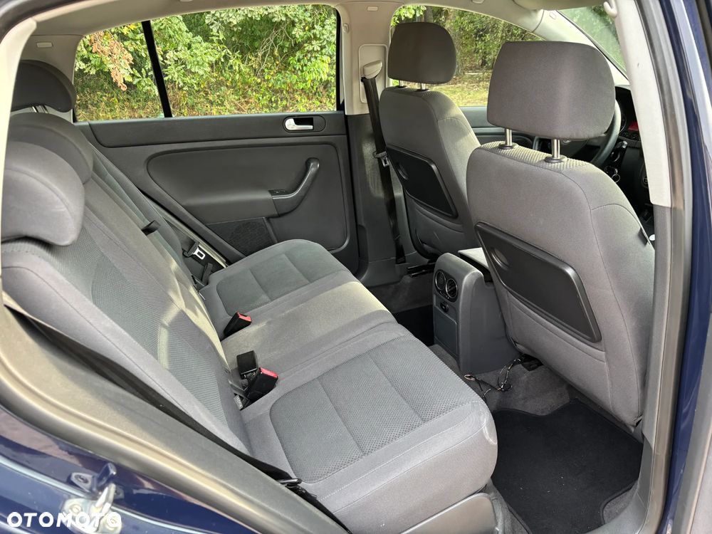 Volkswagen Golf V 2.0 TDI Comfortline - 6