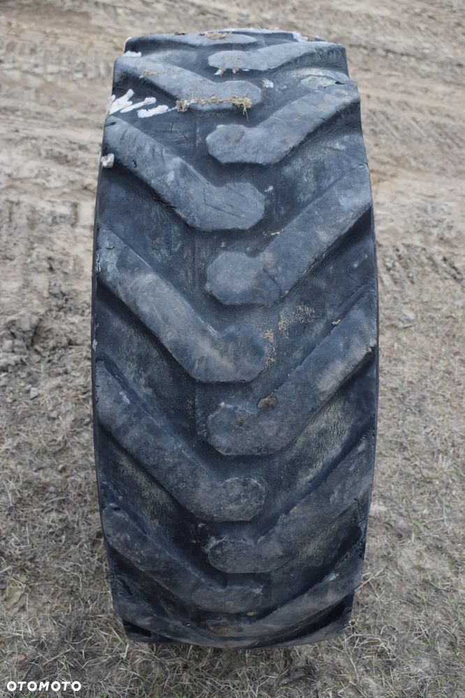 Opona/ opony 15.5/80 R24 400/80 R24 Michelin Solideal - 12