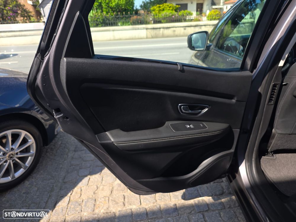 Renault Scénic 1.5 dCi Dynamique S - 36