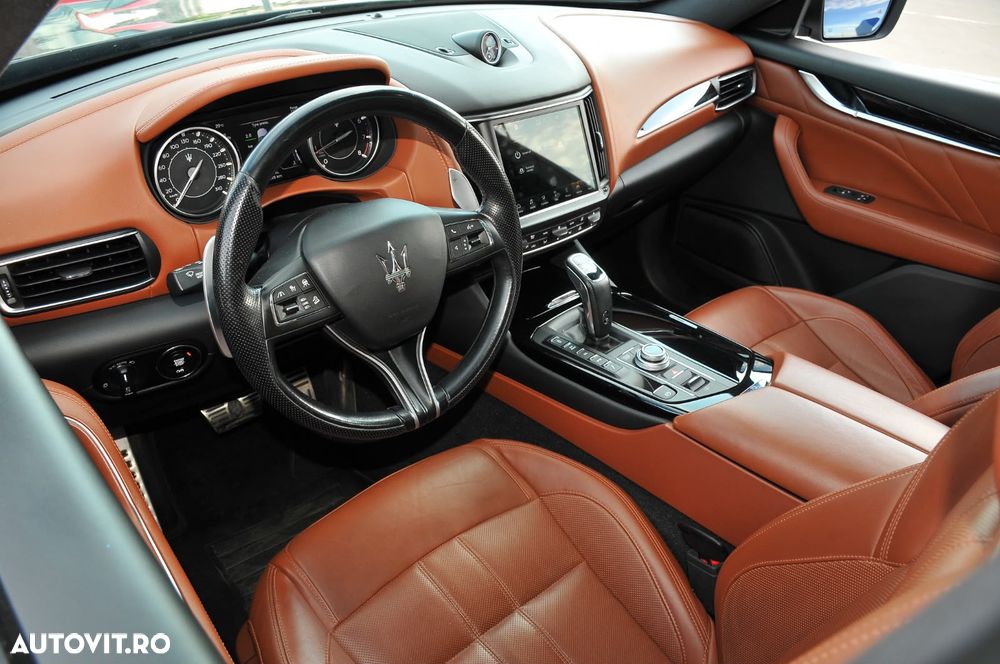 Maserati Levante - 14