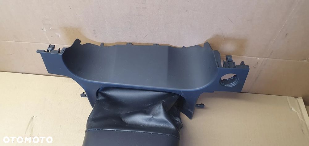 Osłona obudowa kolumny kierowniczej Land Rover Discovery Sport L550 BJ32-3F900-AB - 2