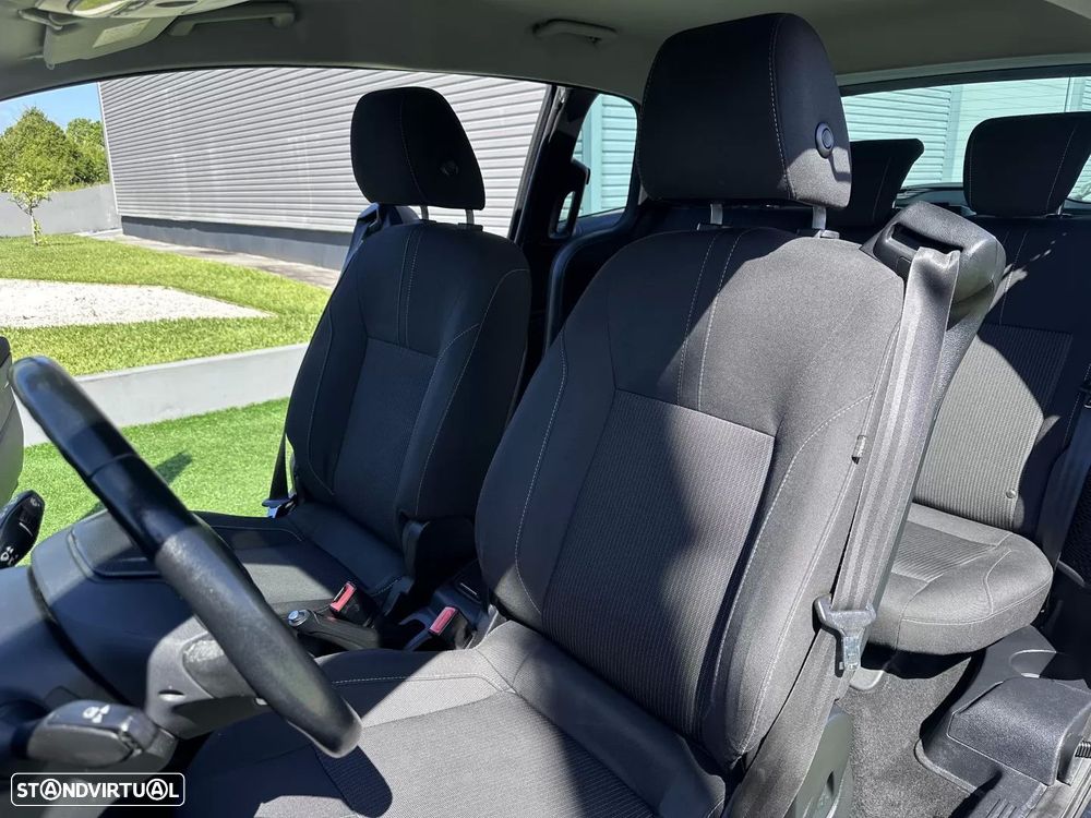 Ford B-Max 1.0 EcoBoost Titanium - 38