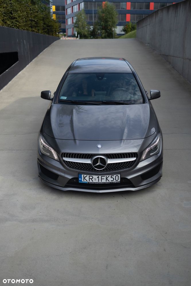 Mercedes-Benz CLA 200 7G-DCT AMG Line - 4