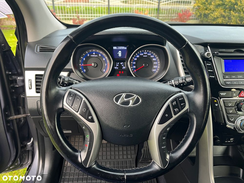 Hyundai i30 - 14