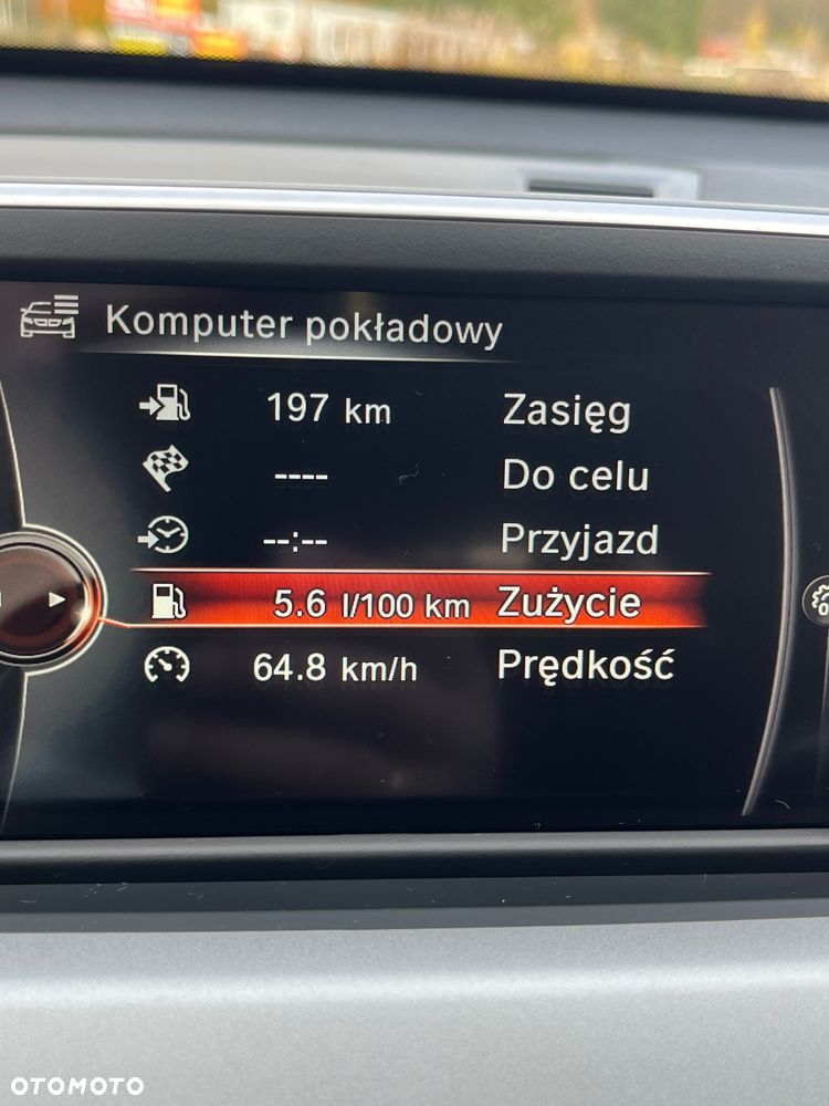 BMW X1 sDrive16d Sport Line - 12