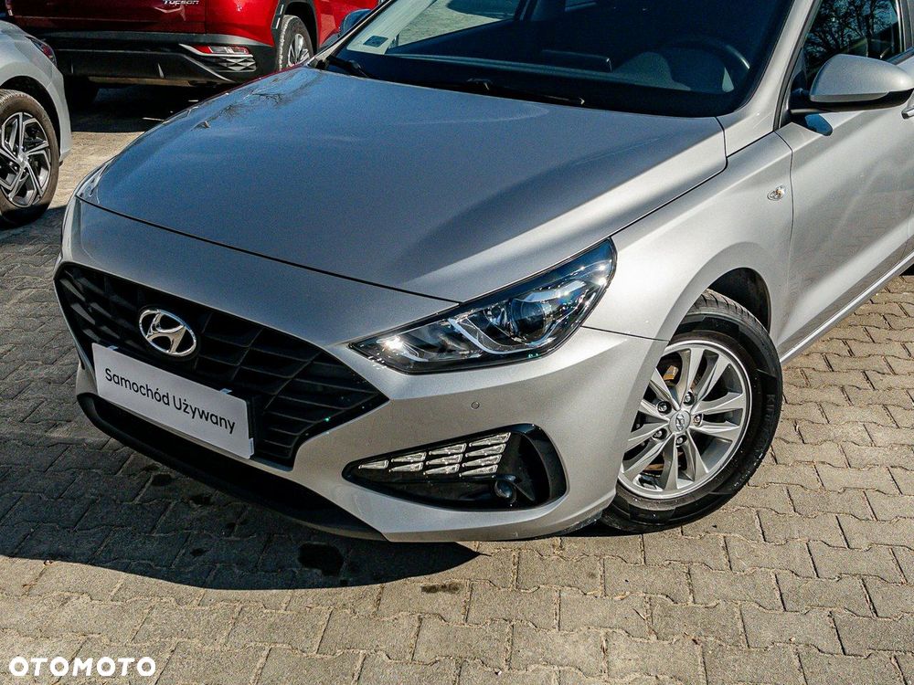 Hyundai i30 1.5 DPI Modern - 9