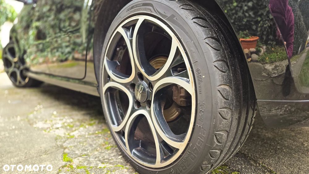 Volkswagen Polo 1.2 TSI Blue Motion Technology MATCH - 19