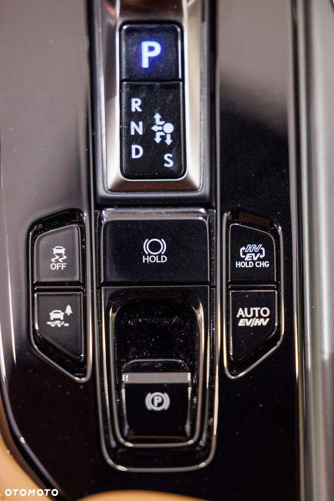 Lexus NX - 41