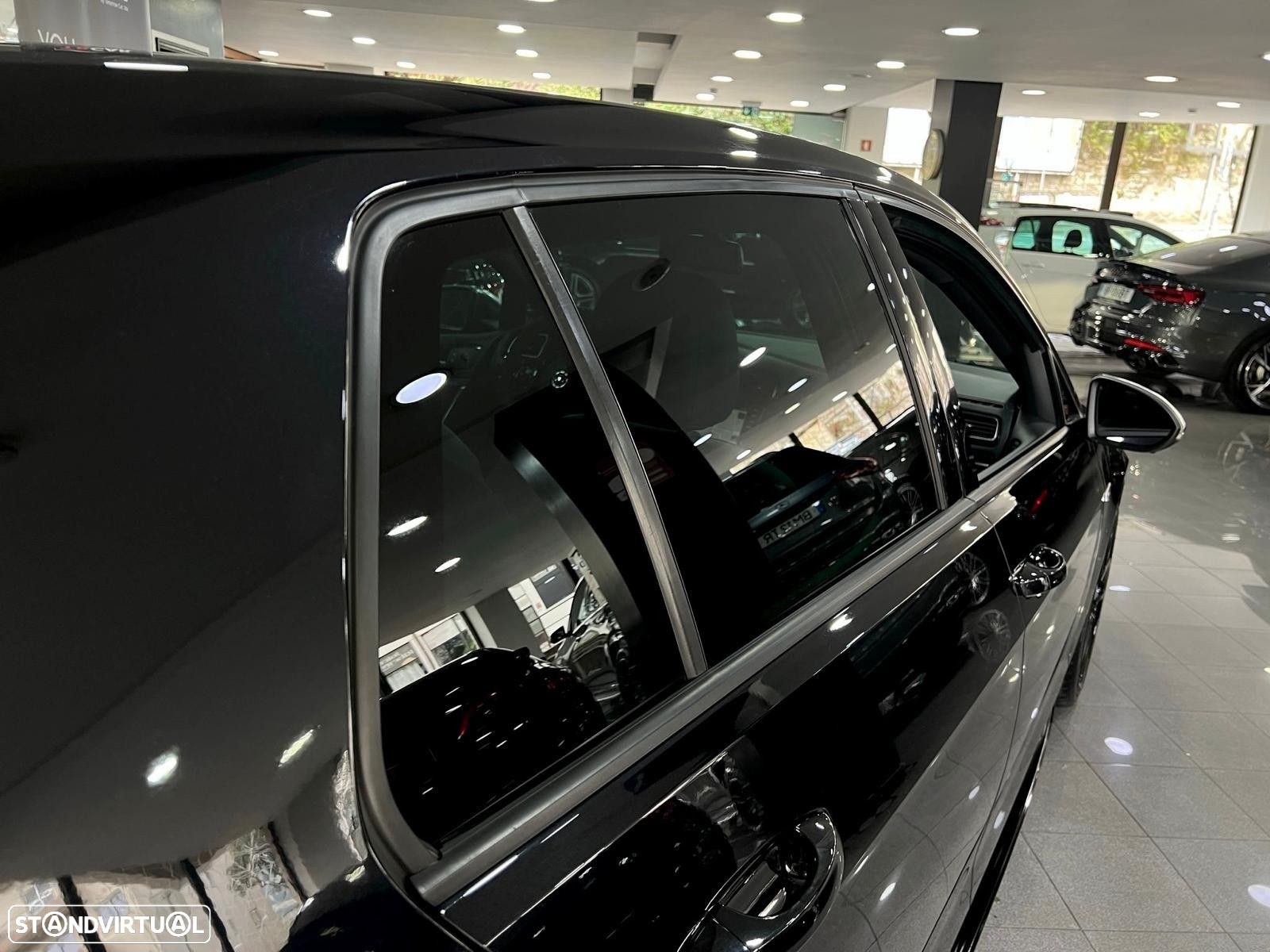VW Golf 2.0 TSI R DSG - 17